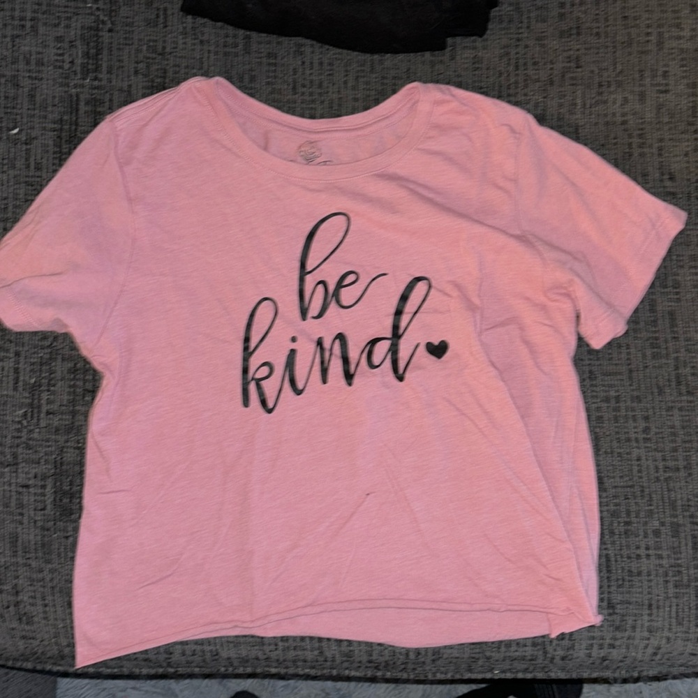 PositiveTees size S “be kind” crop